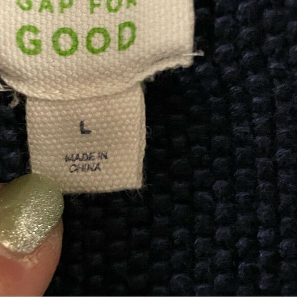 Gap ~ Navy Pullover Sweater ~ 4 Button closure ~ size Large - Picture 8 of 11